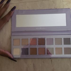 Ccolor Whimsical Eyeshadow Palette